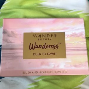 Wander Beauty Wanderess Dusk to Dawn Palette